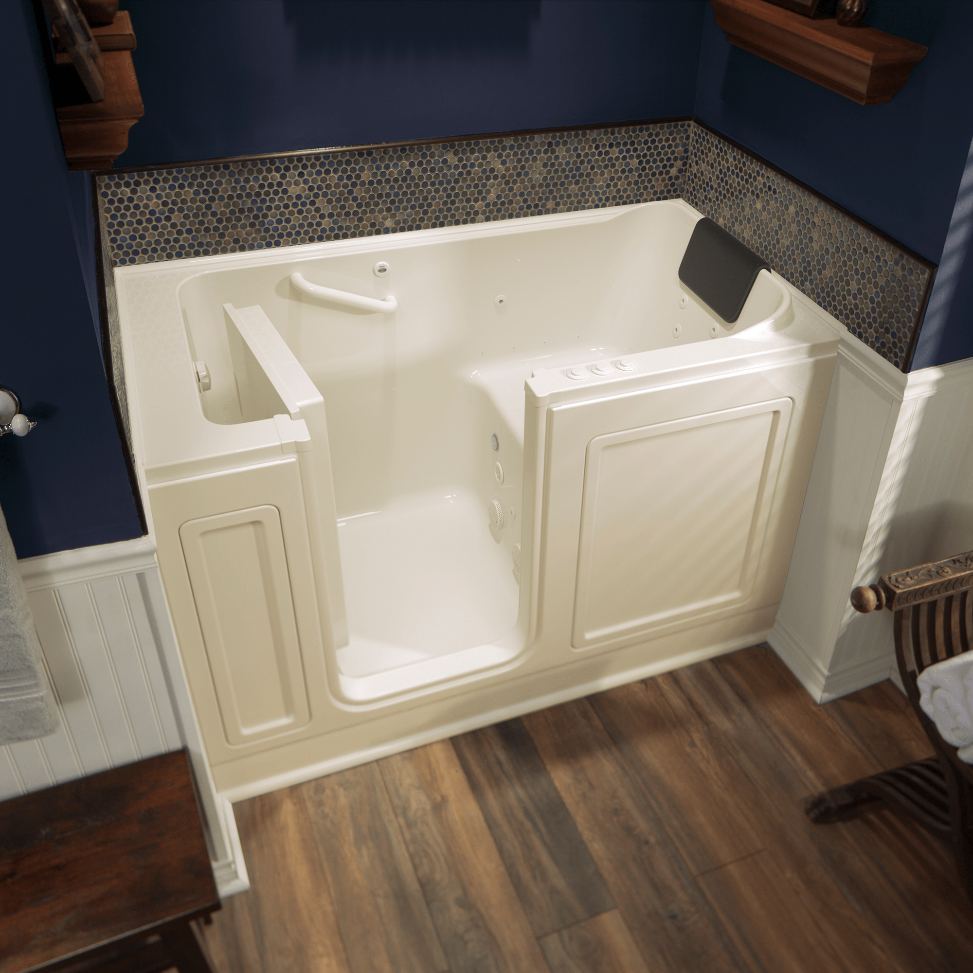 Acrylic Luxury Series 32 x 60 -Inch Walk-in Tub With Combination Air Spa and Whirlpool Systems - Left-Hand Drain